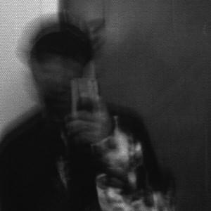 broken bonds. - unknxwn. (Ft. Weepings)