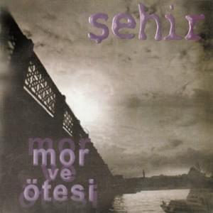 Past - mor ve ötesi
