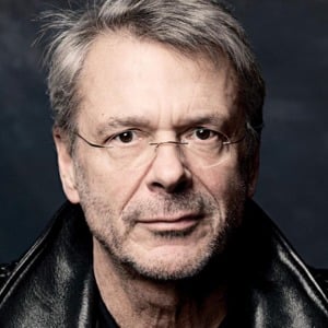 Irgendein Depp mäht irgendwo immer - Reinhard Mey