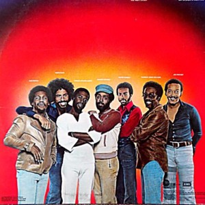 Joy and Pain (Remix) - Maze featuring Frankie Beverly (Ft. Kurtis Blow)