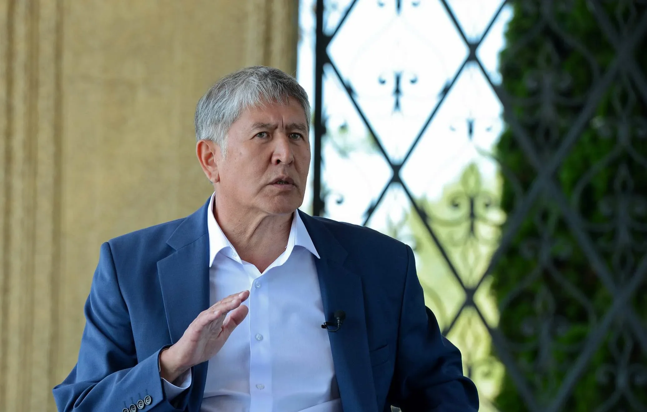 Алмазбек Атамбаев