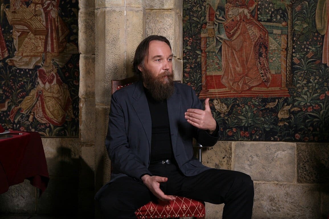 Александр Гельевич Дугин