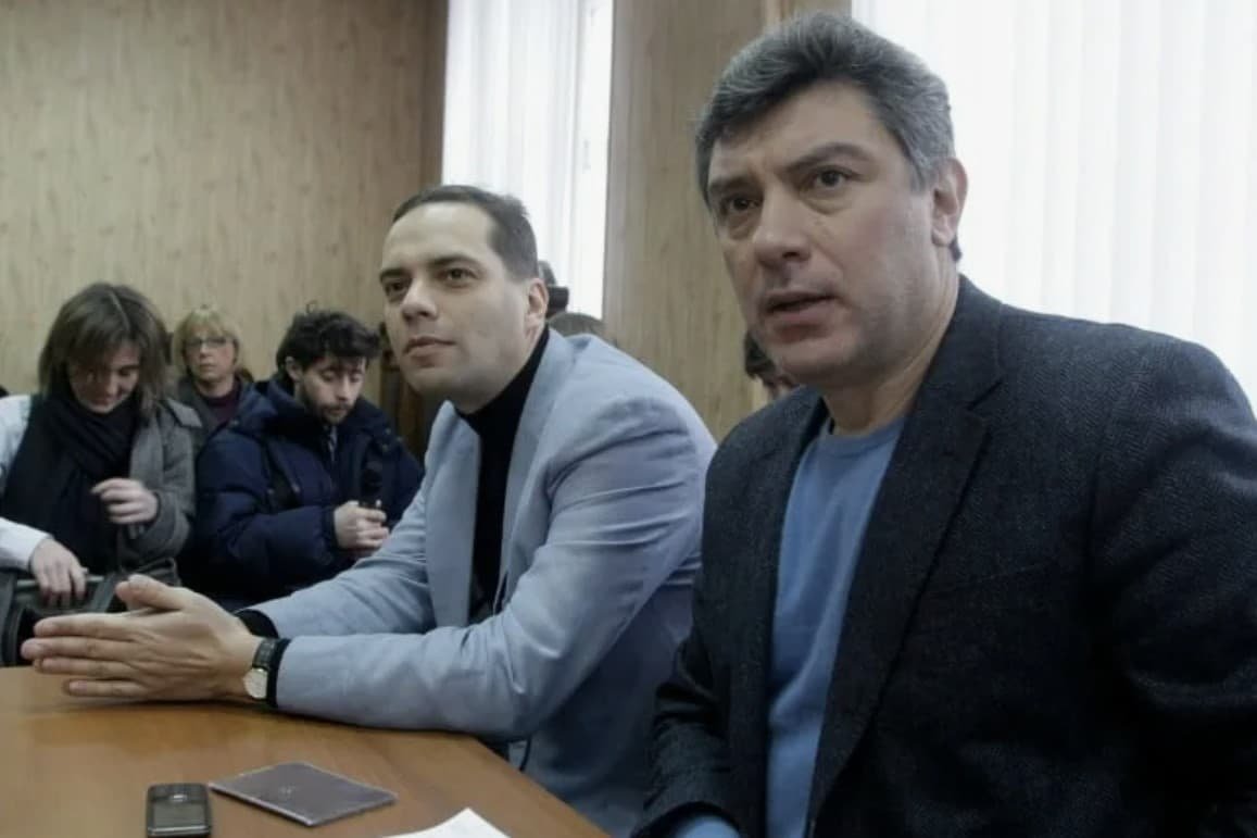 Владимир Милов