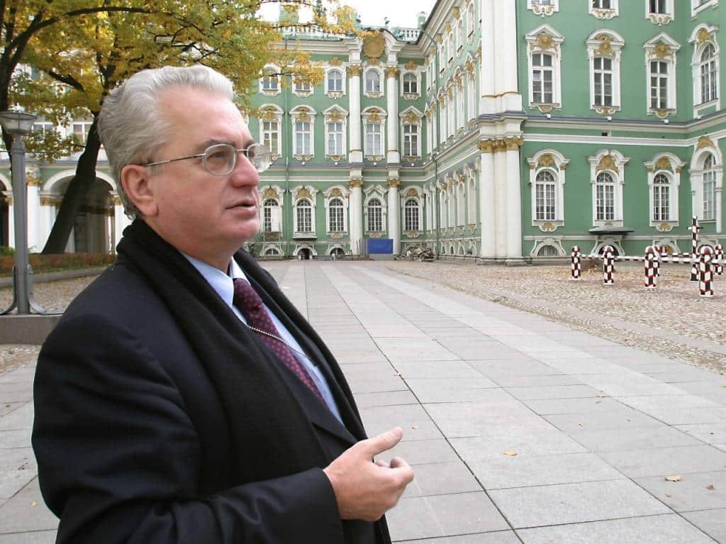 Михаил Пиотровский