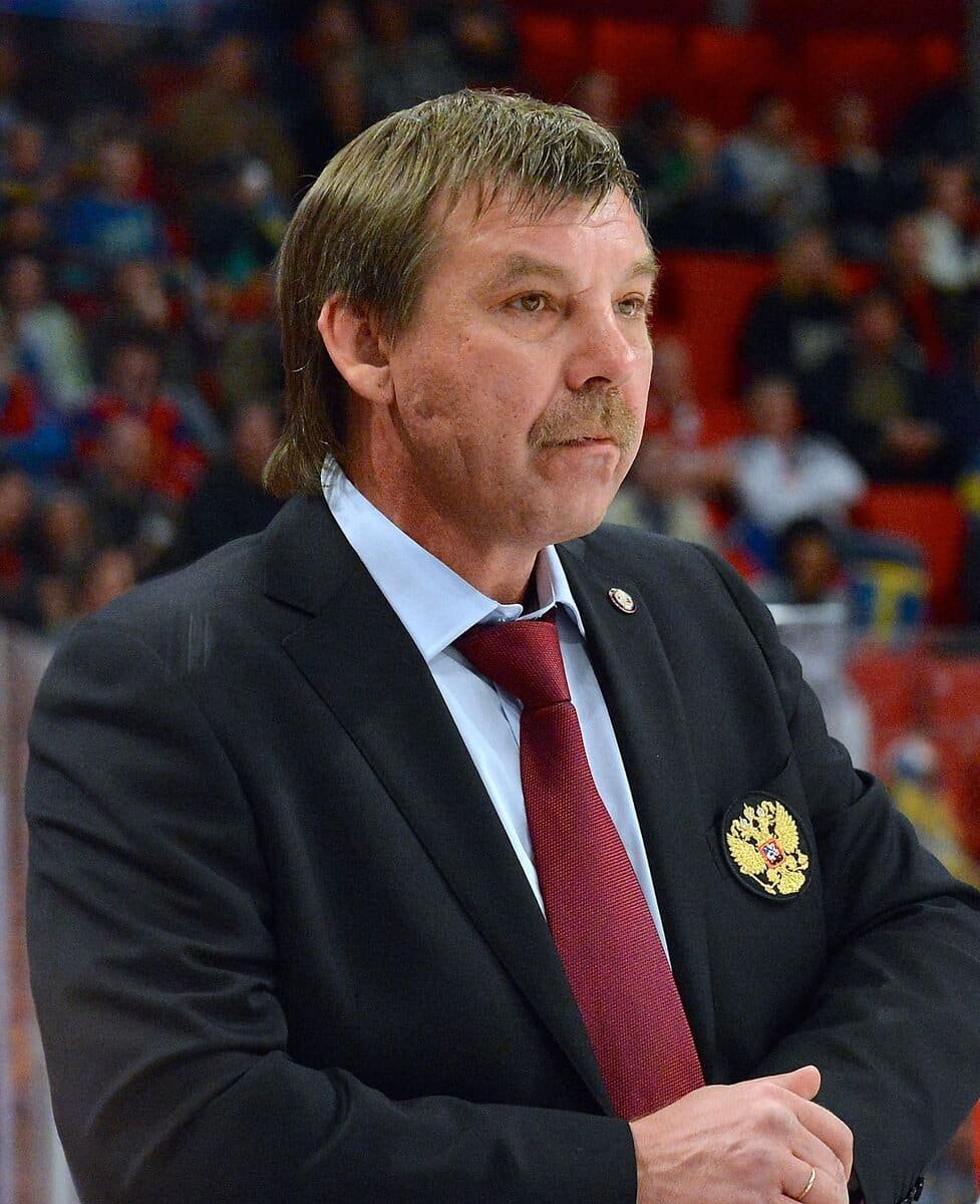Олег Валерьевич Знарок