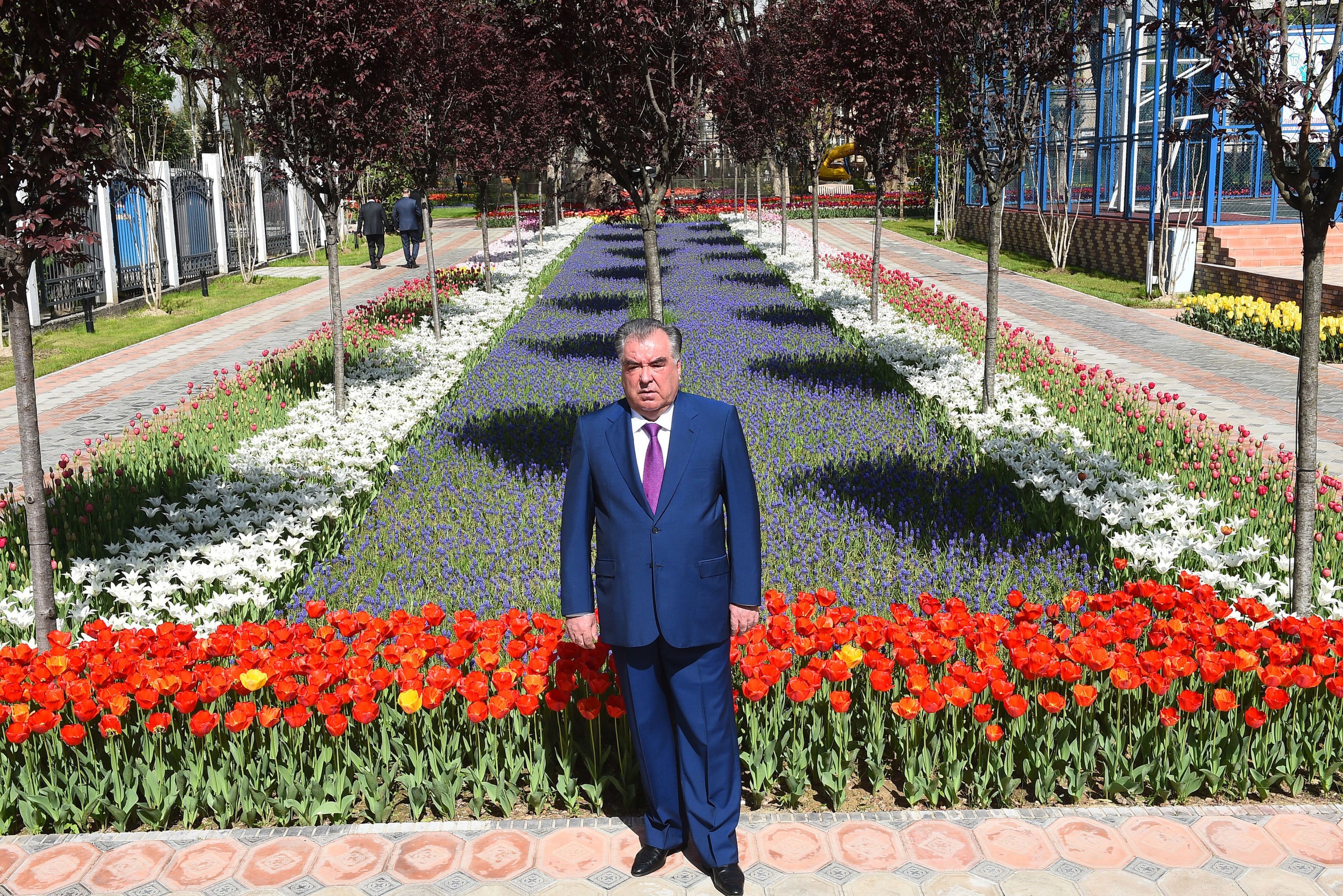 Эмомали Шарипович Рахмон