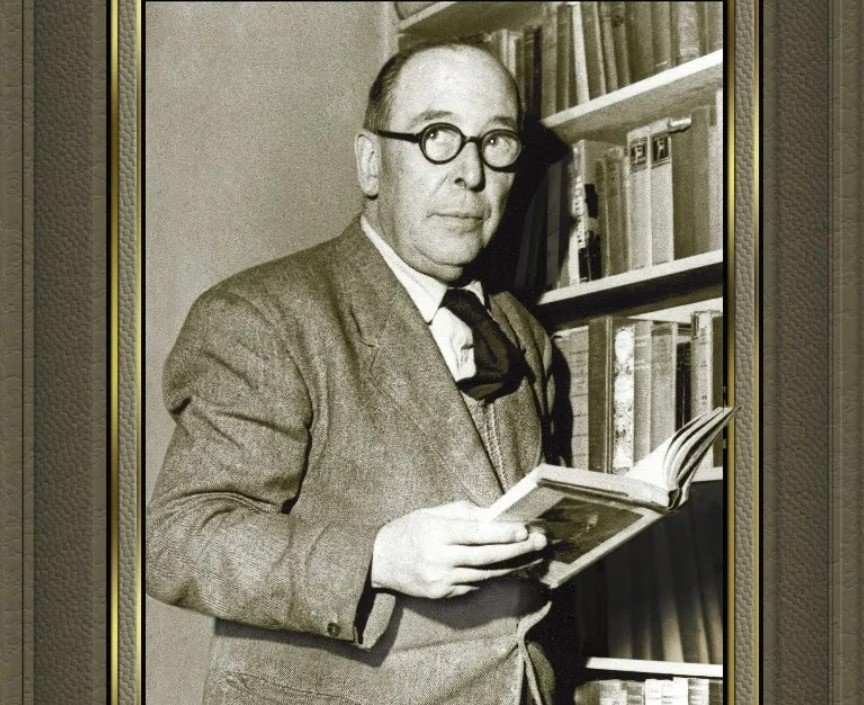 Клайв Льюис