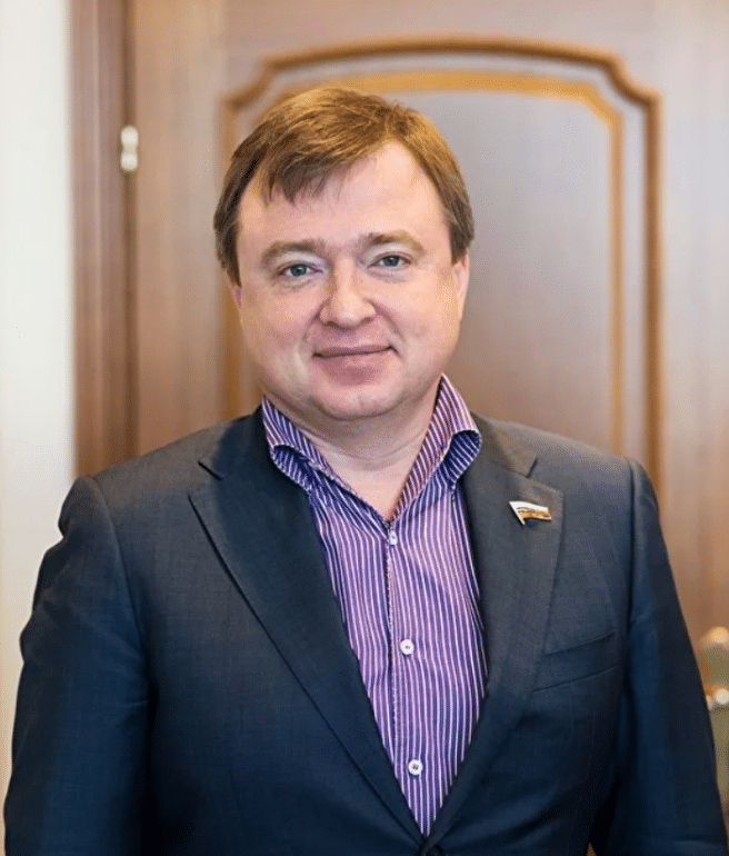 Максим Анатольевич Иванов