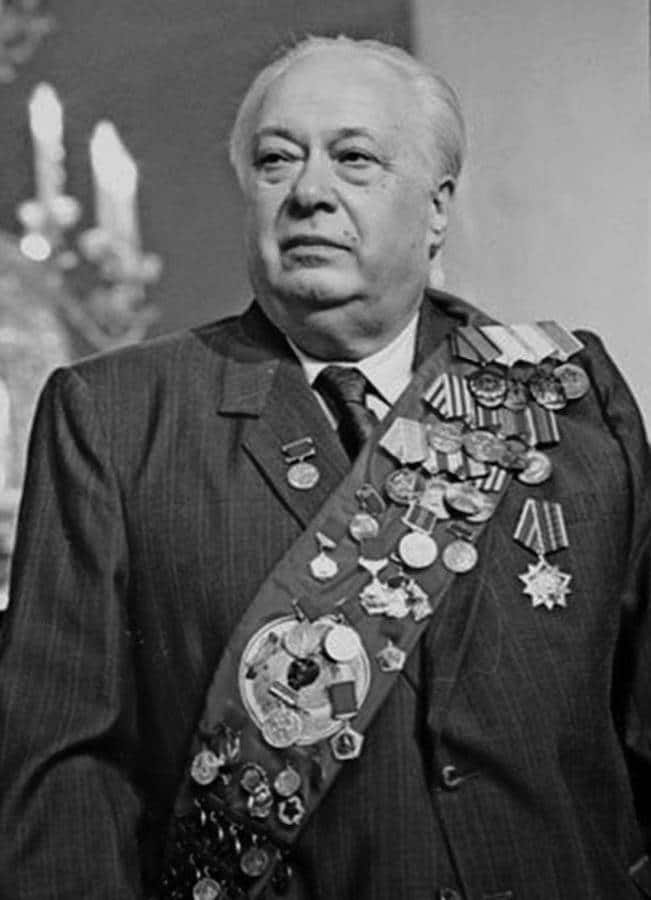 Николай Николаевич Озеров