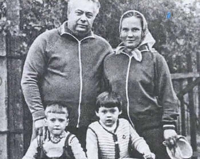 Николай Николаевич Озеров