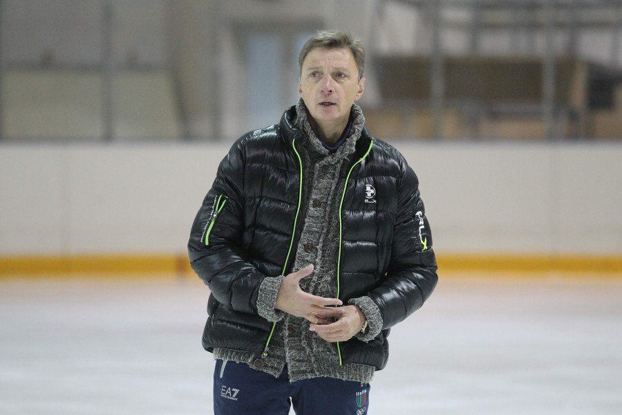 Олег Васильев