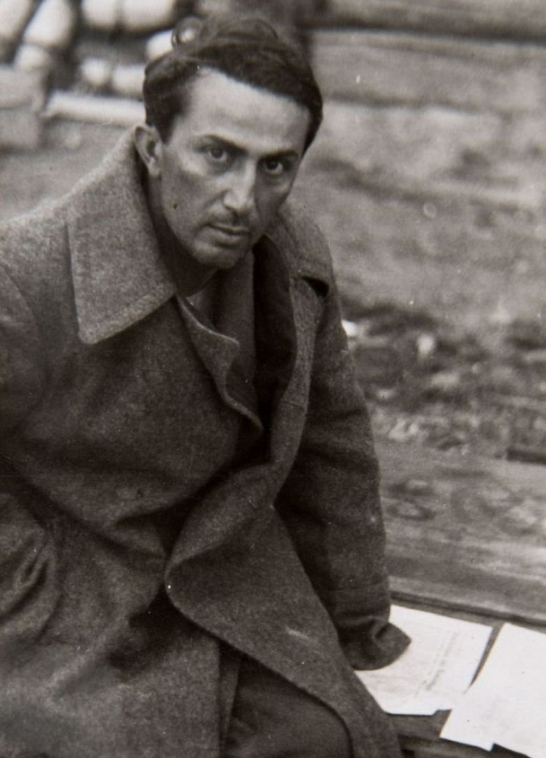 Яков Иосифович Сталин