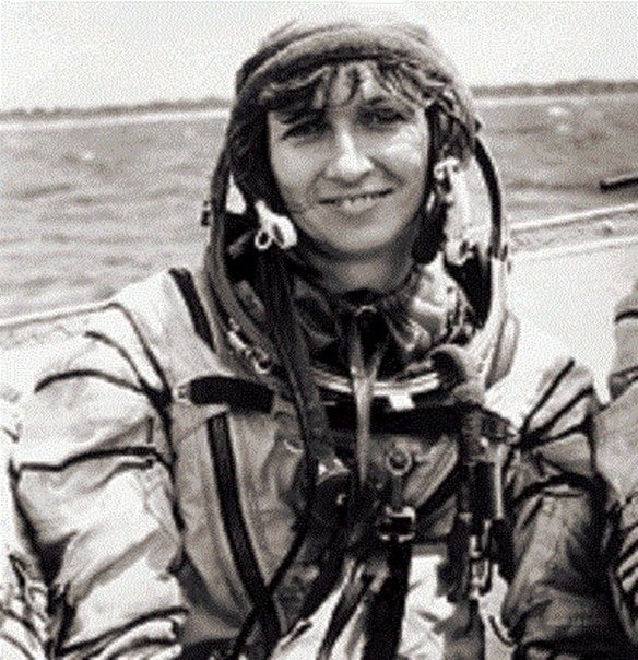 Елена Кондакова