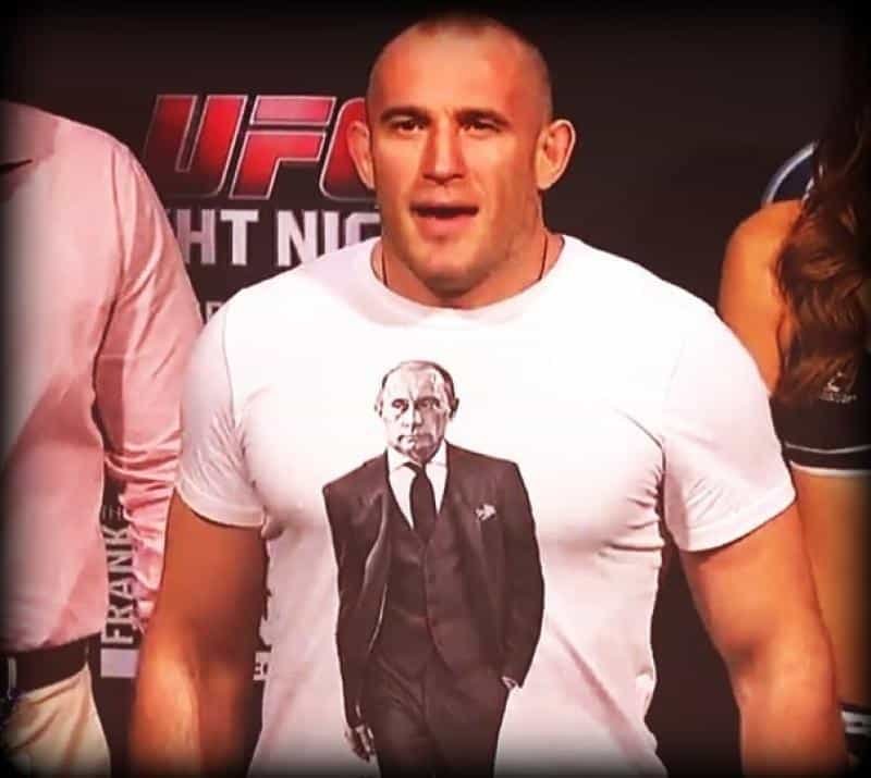 Алексей Олейник
