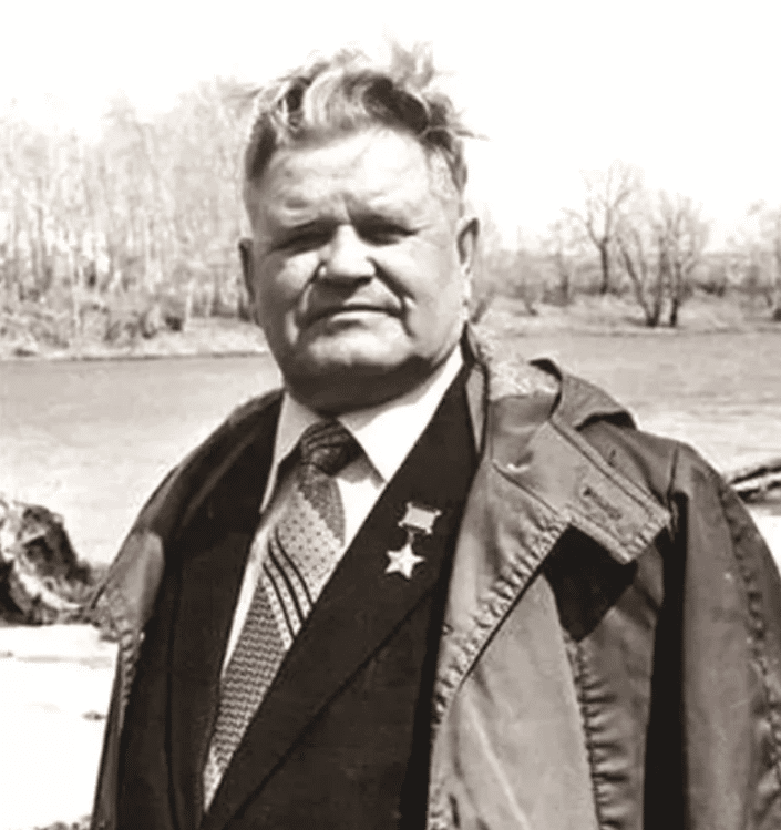 Василий Григорьевич Зайцев