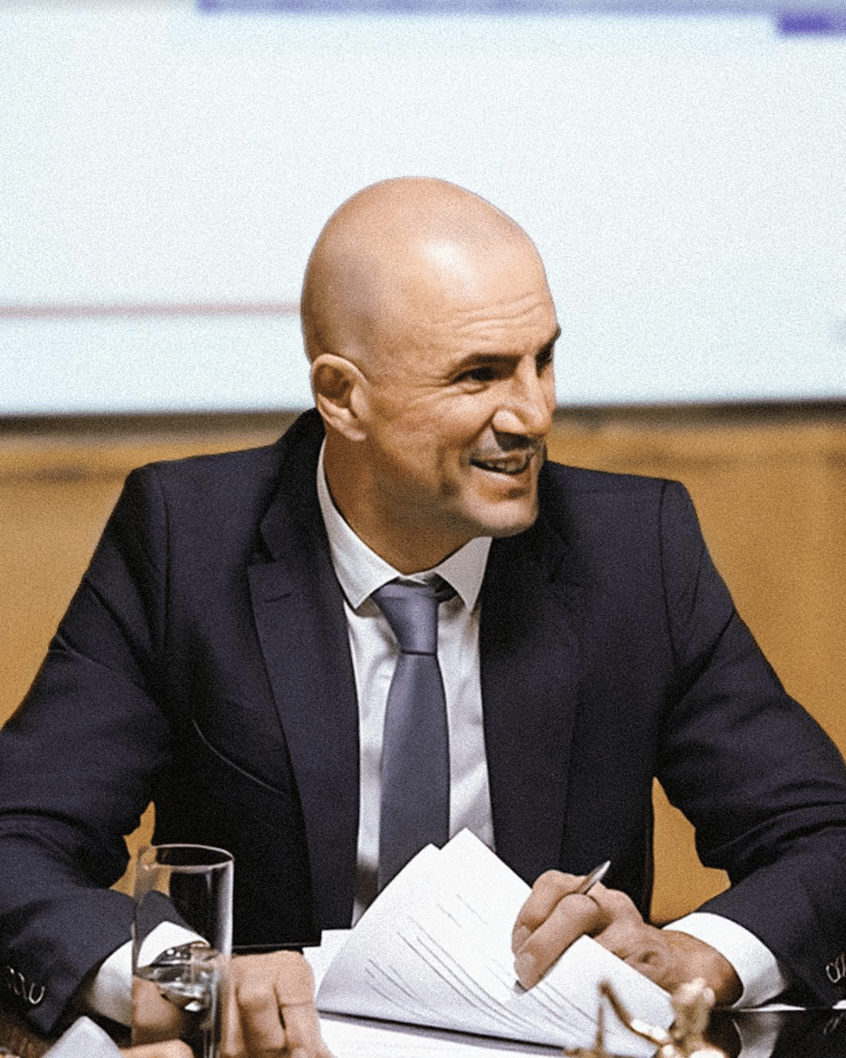 Геннадий Сергеевич Айвазян