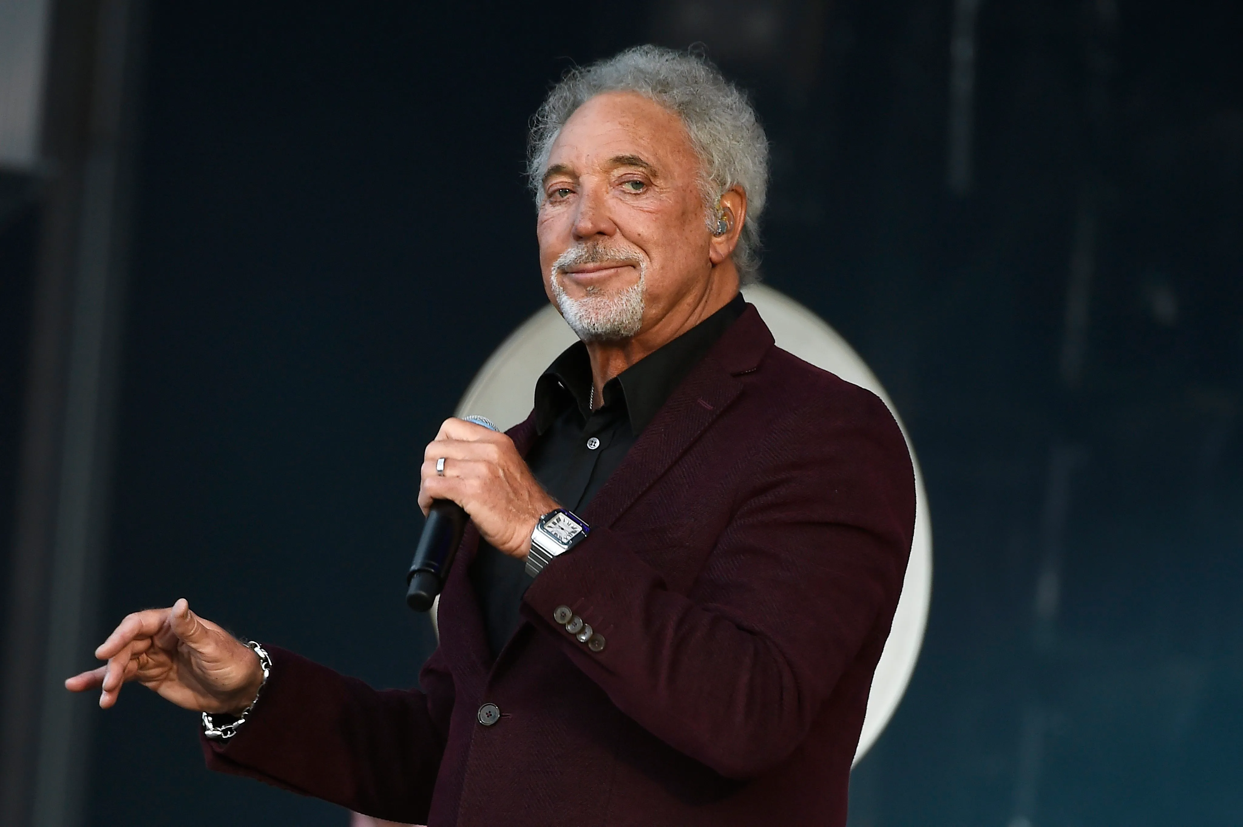 Том Джонс (Tom Jones)