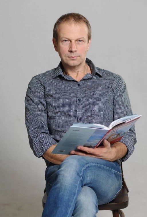 Дмитрий Юрьевич Петров