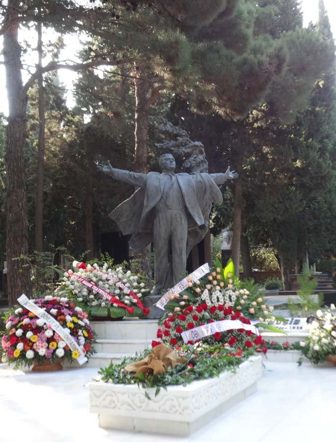 Рашид Бейбутов