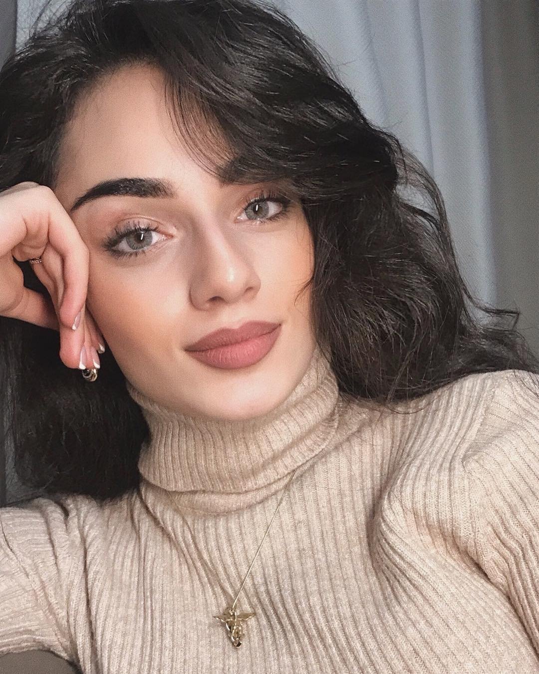 Анна Егоян