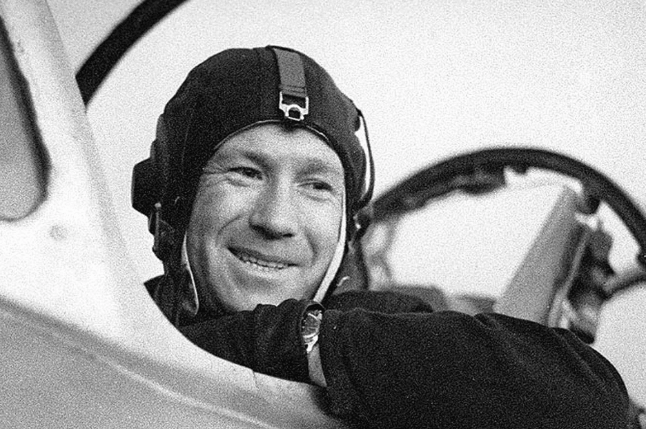 Алексей Архипович Леонов