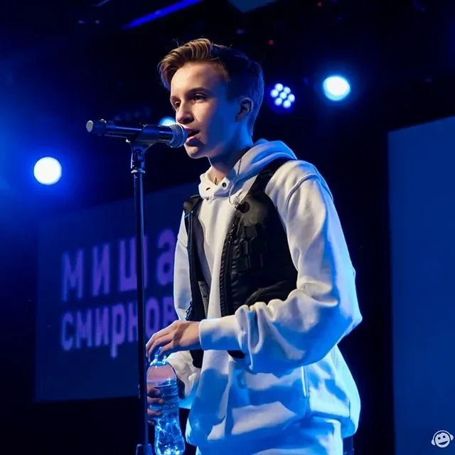 Михаил Смирнов