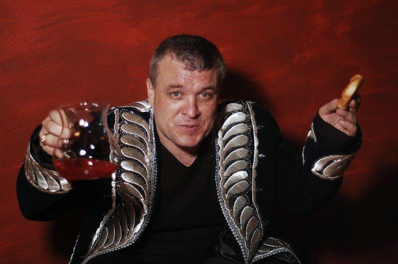 Александр Дюмин