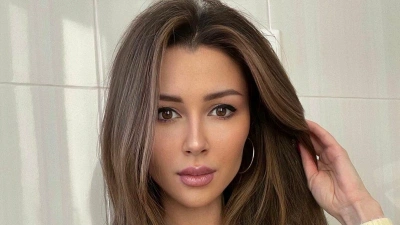 Анна Заворотнюк