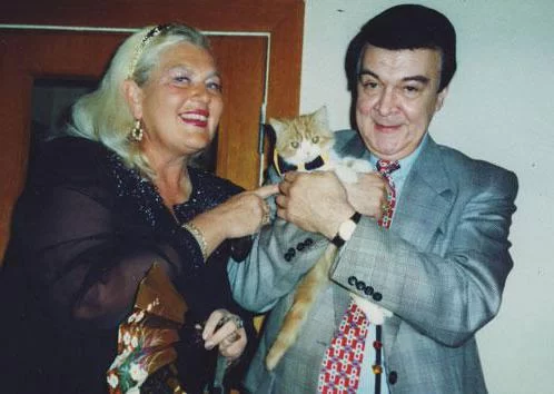 Телеведущая и светская львица Элеонора Езерская: биография, личная жизнь, карьера и семья